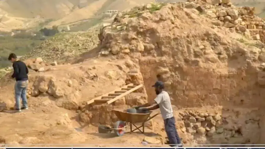 Arqueólogo afirma haber encontrado la ciudad bíblica de Sodoma