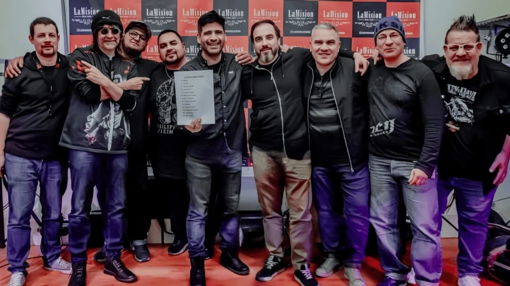Misión Blues Band canta el «Blues de la 854» con un poderoso mensaje de redención entreCristianos La Misión Blues Band canta el «Blues de la 854» con un poderoso mensaje de redención